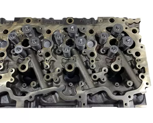 PACCAR MX13 Cylinder Head