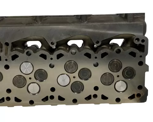 PACCAR MX13 Cylinder Head