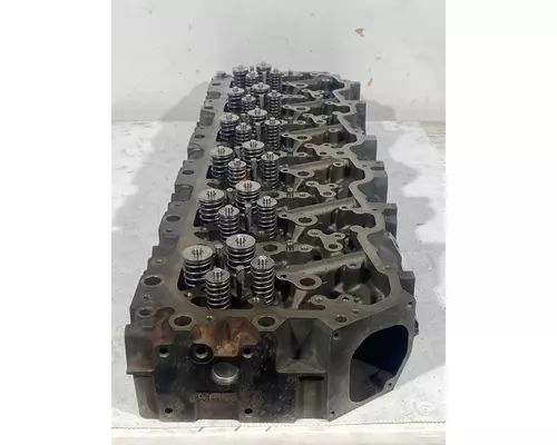 PACCAR MX13 Cylinder Head