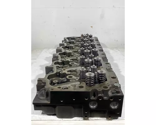 PACCAR MX13 Cylinder Head