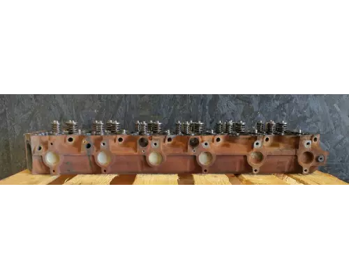 PACCAR MX13 Cylinder Head