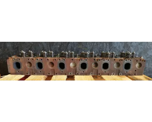 PACCAR MX13 Cylinder Head