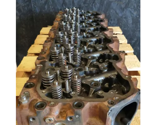 PACCAR MX13 Cylinder Head
