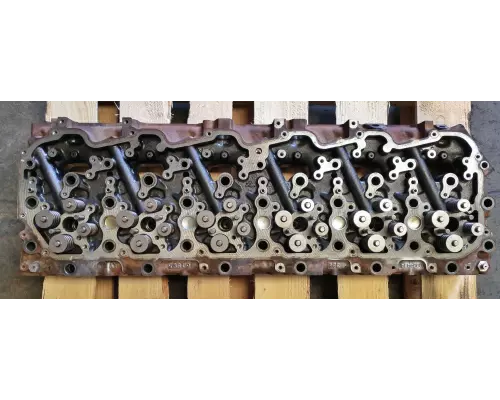PACCAR MX13 Cylinder Head
