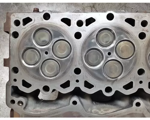 PACCAR MX13 Cylinder Head