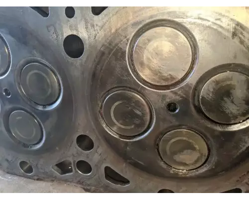 PACCAR MX13 Cylinder Head