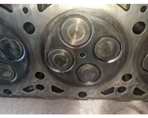 PACCAR MX13 Cylinder Head