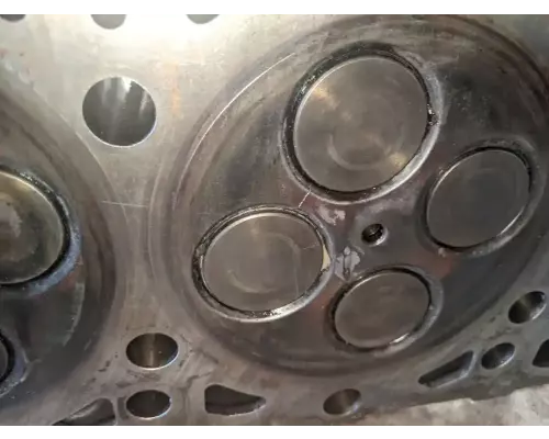 PACCAR MX13 Cylinder Head