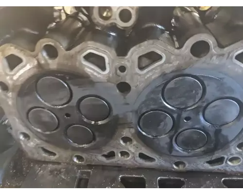 PACCAR MX13 Cylinder Head