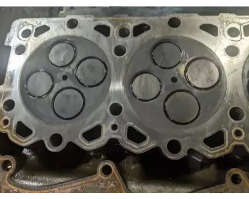 PACCAR MX13 Cylinder Head