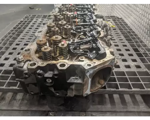 PACCAR MX13 Cylinder Head