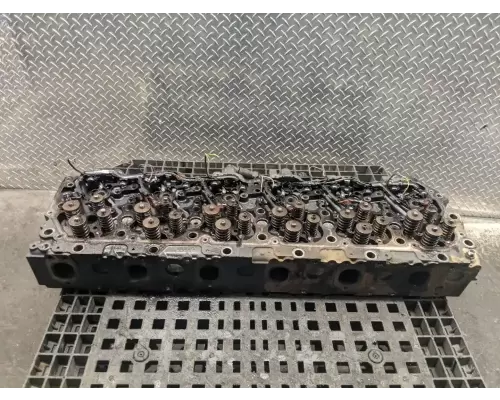 PACCAR MX13 Cylinder Head