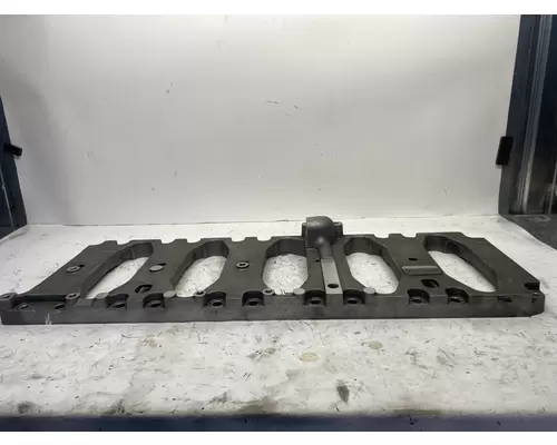 PACCAR MX13 Engine Block Plate