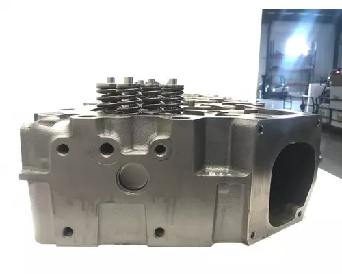 PACCAR MX13 Engine Cylinder Head