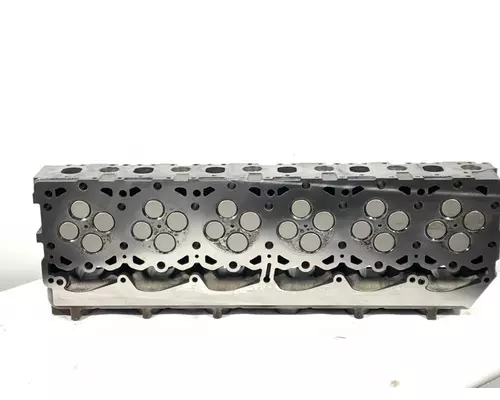 PACCAR MX13 Engine Cylinder Head