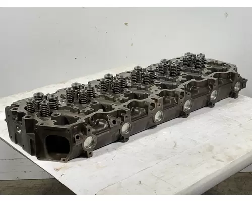 PACCAR MX13 Engine Cylinder Head