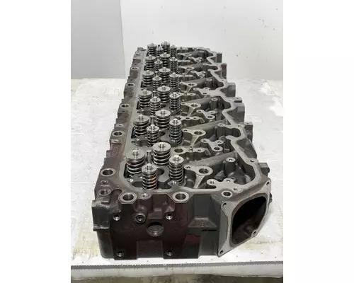 PACCAR MX13 Engine Cylinder Head