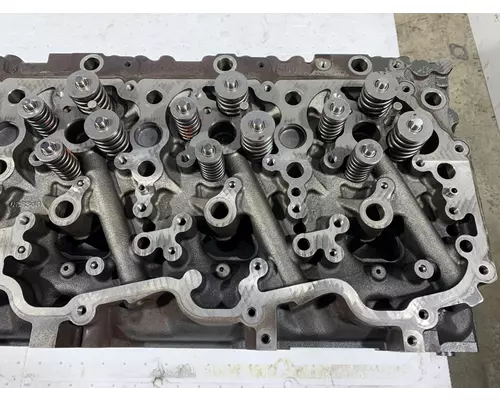 PACCAR MX13 Engine Cylinder Head