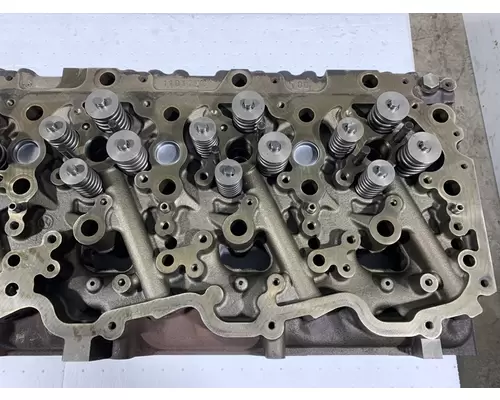 PACCAR MX13 Engine Cylinder Head