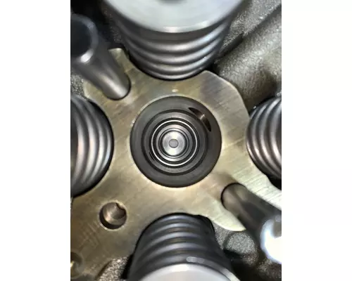 PACCAR MX13 Engine Cylinder Head