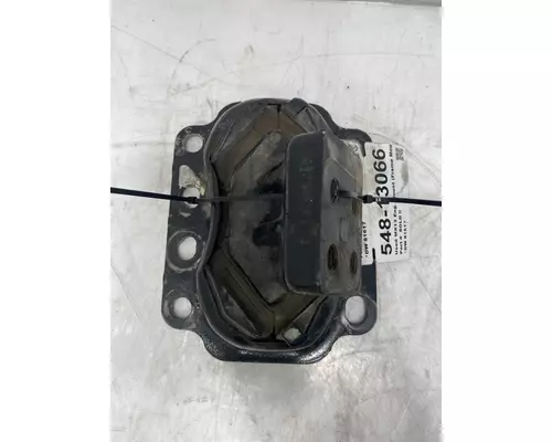 PACCAR MX13 Engine Mount