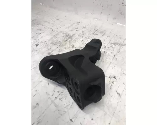 PACCAR MX13 Engine Mounts