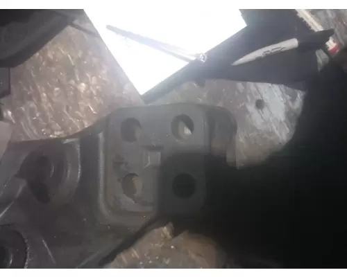 PACCAR MX13 Engine Mounts