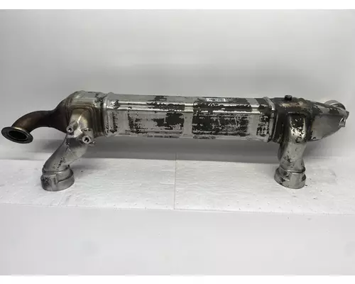 PACCAR MX13 Engine Oil Cooler