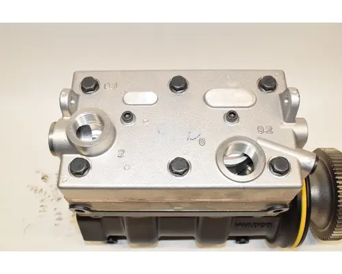 PACCAR MX13 Engine Pump