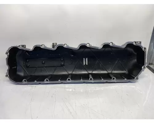 PACCAR MX13 Valve Cover