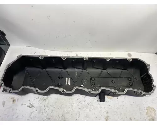 PACCAR MX13 Valve Cover