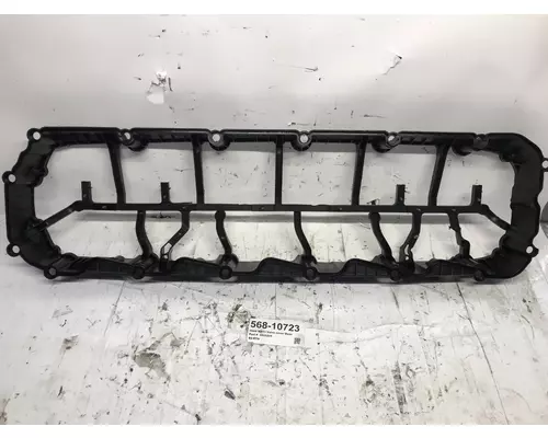 PACCAR MX13 Valve Cover
