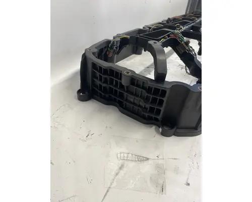 PACCAR MX13 Valve Cover