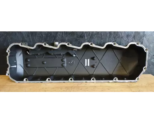 PACCAR MX13 Valve Cover