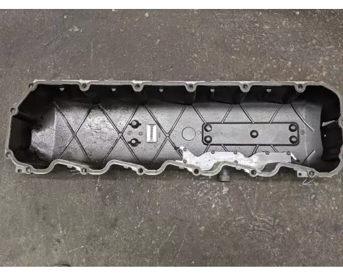 PACCAR MX13 Valve Cover