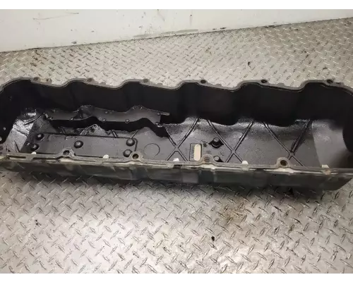 PACCAR MX13 Valve Cover