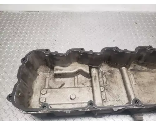 PACCAR MX13 Valve Cover