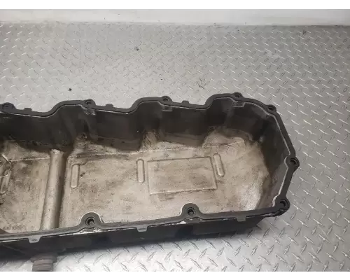 PACCAR MX13 Valve Cover