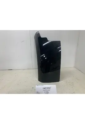 PACCAR N35-1069-001 Fender Extension