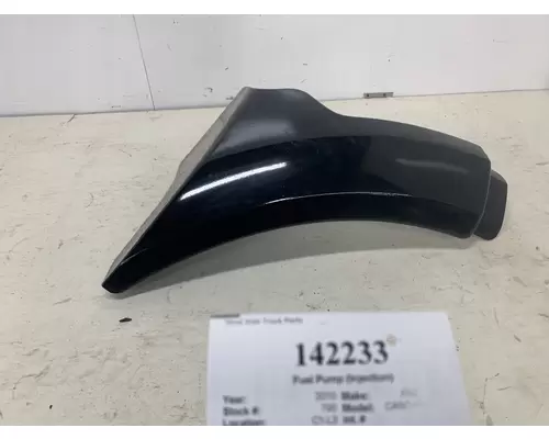 PACCAR N77-1062 Fender Extension