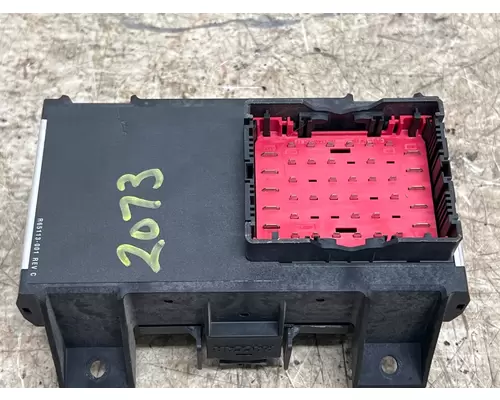 PACCAR P27-1135-0100 Fuse Box