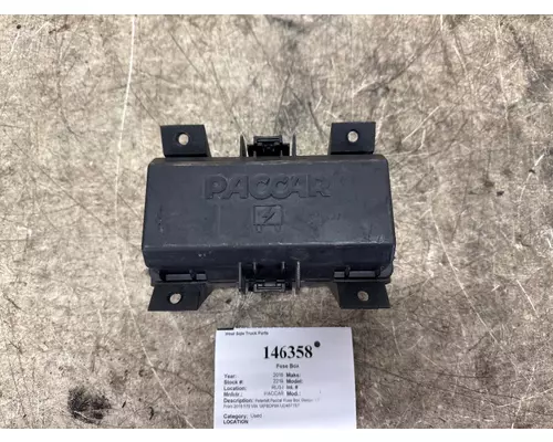 PACCAR P27-1135-0110 Fuse Box