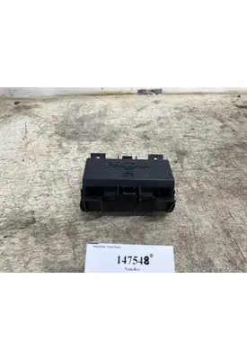 PACCAR P27-1135-0110 Fuse Box