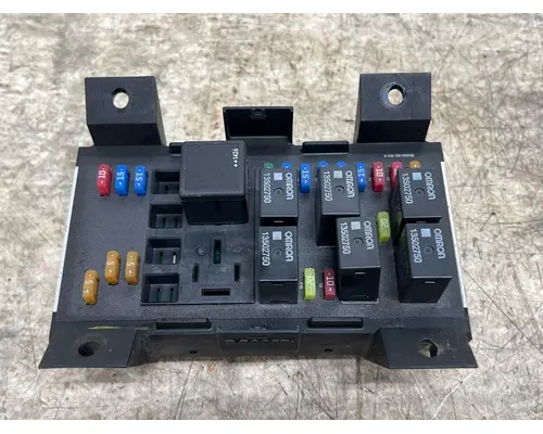 PACCAR P27-1135-0110 Fuse Box
