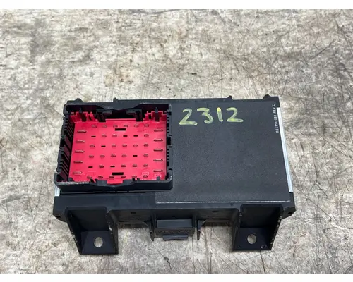 PACCAR P27-1135-0110 Fuse Box