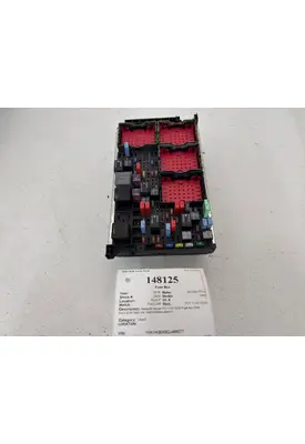 PACCAR P27-1147-0200 Fuse Box