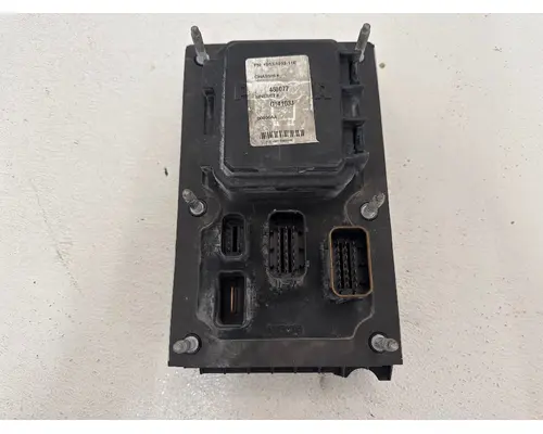 PACCAR P27-1147-0200 Fuse Box