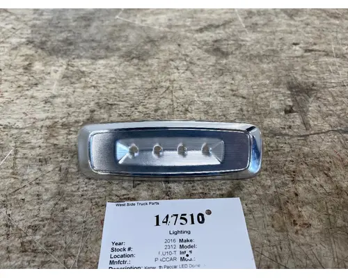 PACCAR P54-1194-100 Lighting