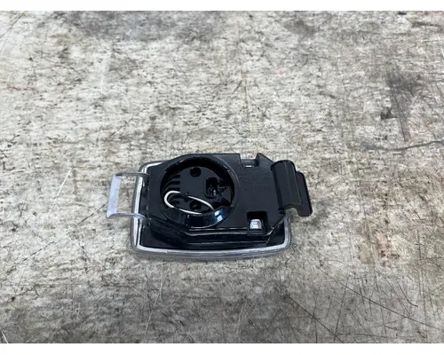 PACCAR P54-1196-100 Lighting