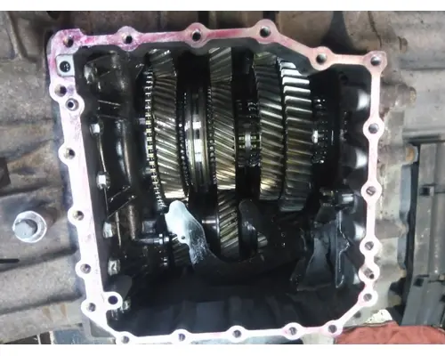 PACCAR PO-16F112C TRANSMISSION ASSEMBLY